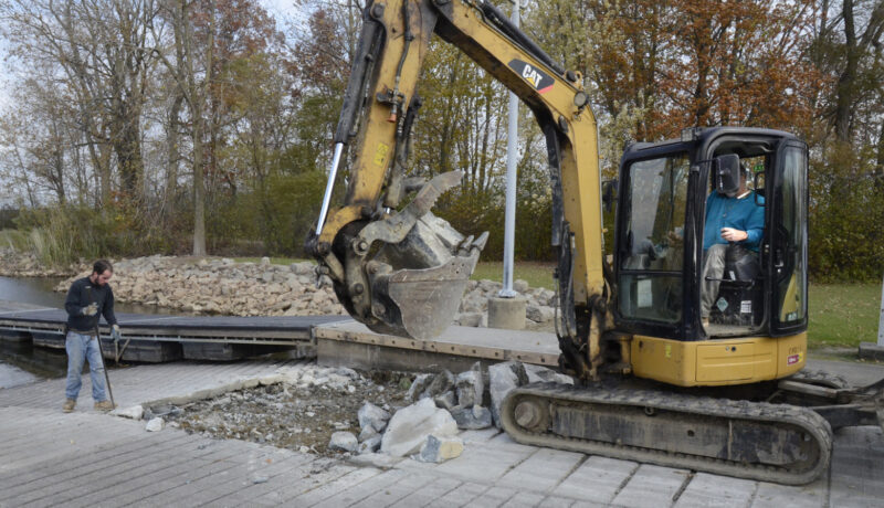 Shoring up the docks